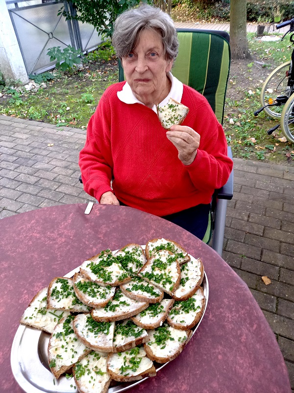 Schmalzbrot 3.jpg