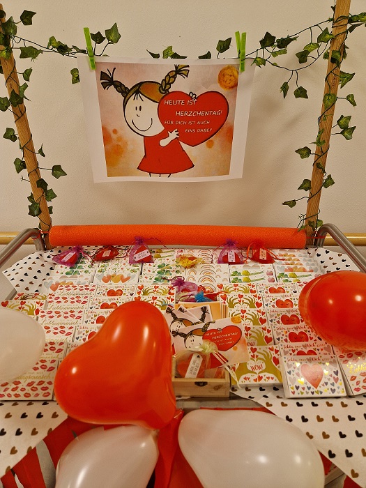Valentinstag Herzchenwagen